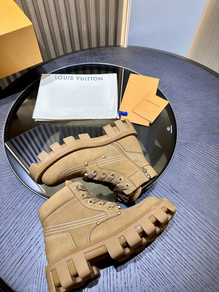 LV Boots L0000389