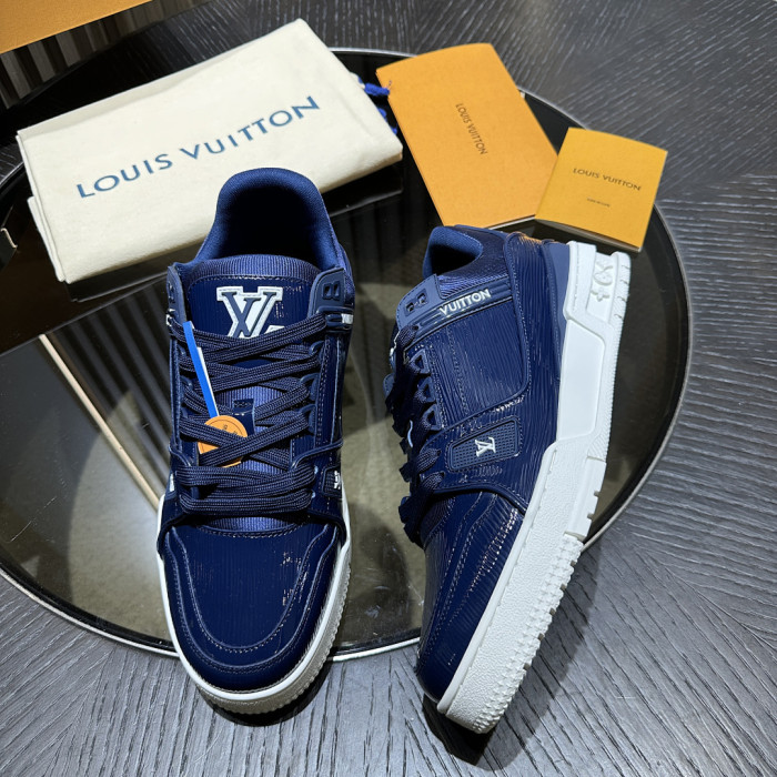 LV snekaers L0000697