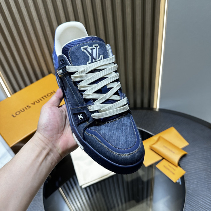 LV snekaers L0000579