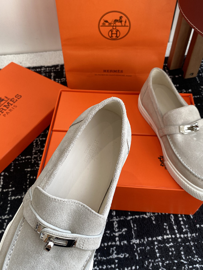 Hermes loafers HM090