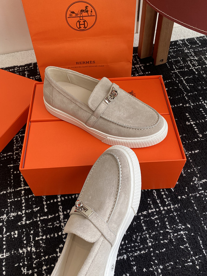 Hermes loafers HM090