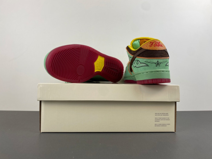Nike SB Dunk Low Rodeo Tourmaline HF3058-300