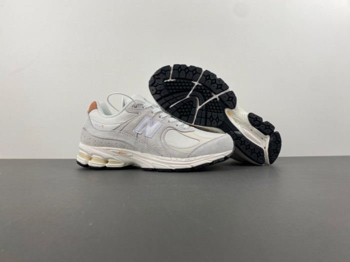 New Balance 2002R Reflection Sepia M2002REC