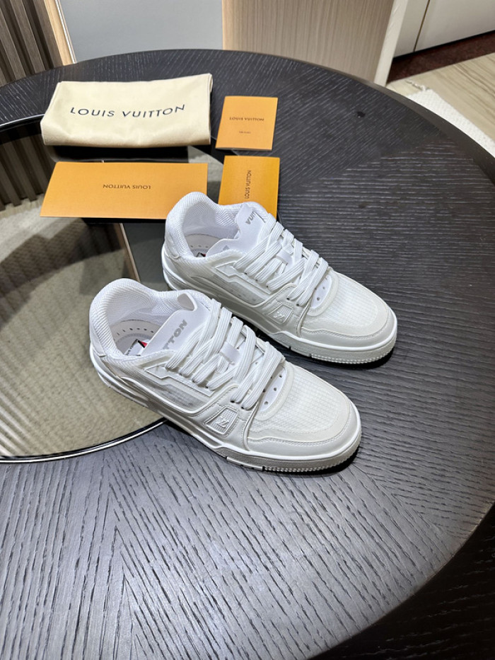 LV snekaers L0000367