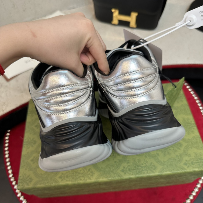 G*u*i* sneaker gc147