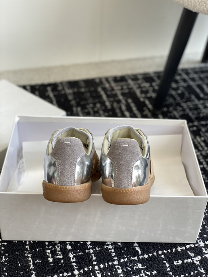 ma*s*n Ma*i*la calfskin s57ws0281