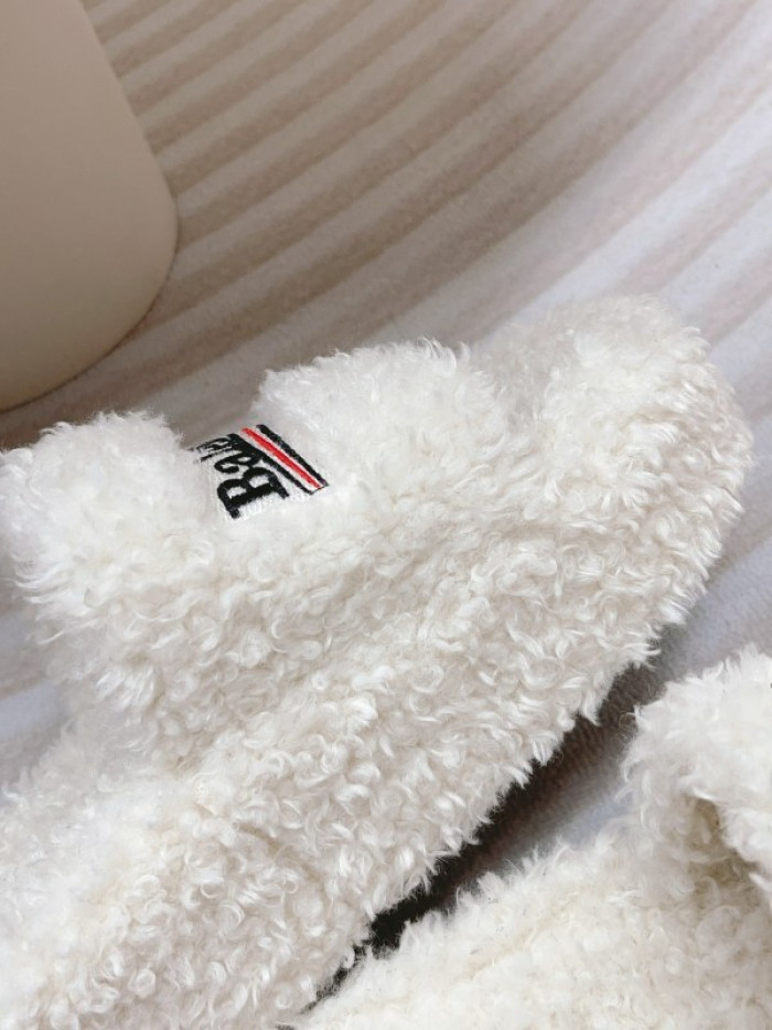 Balenciag* Sandal BS78