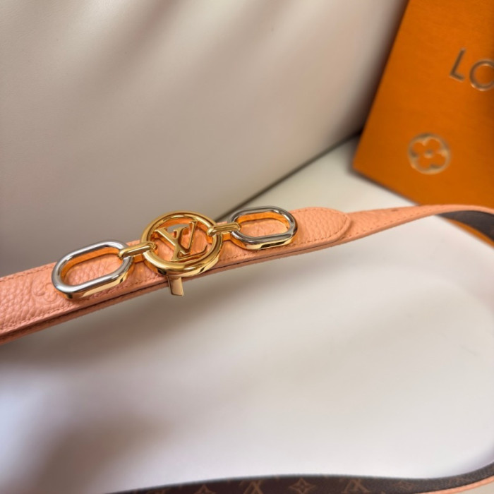 L*V Belt 30