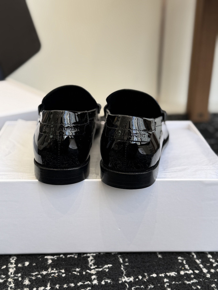 Y51 loafers YS037