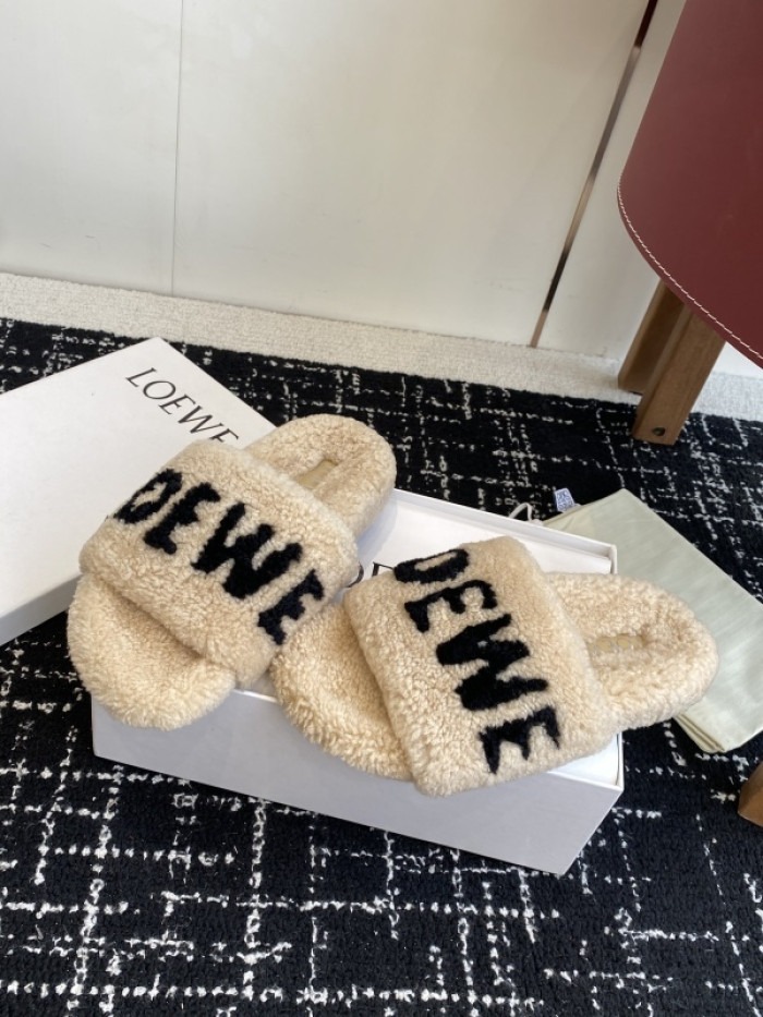 L0EWE Sandal LWS03