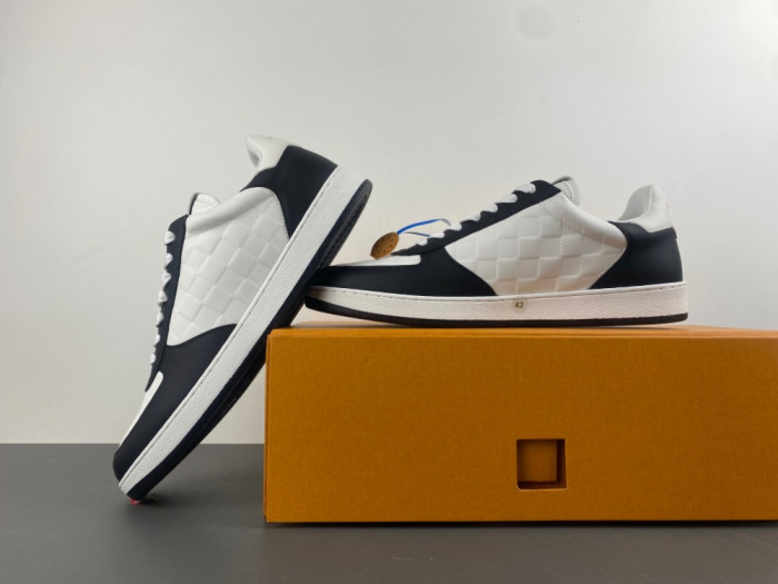 LV snekaers L0000627