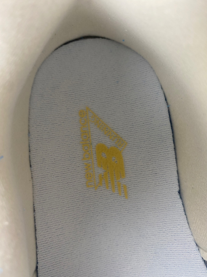 New Balance 9060 Beige U9060SS