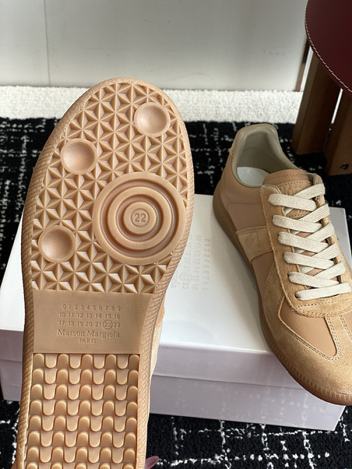 ma*s*n Ma*i*la calfskin s57ws0323