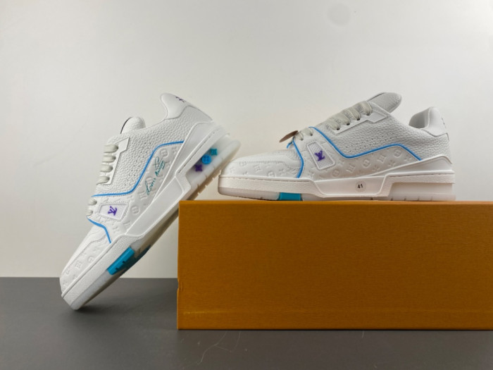 LV snekaers L0000639