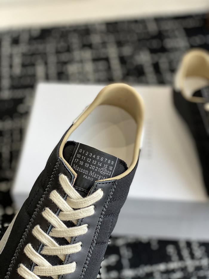 ma*s*n Ma*i*la calfskin s57ws0255