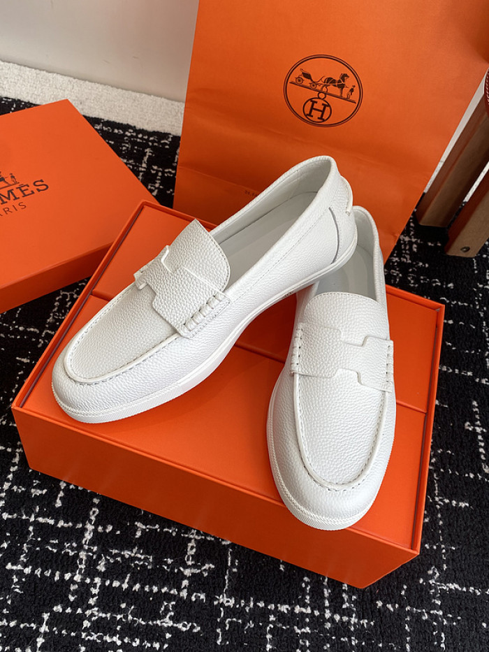 Hermes loafers HM093
