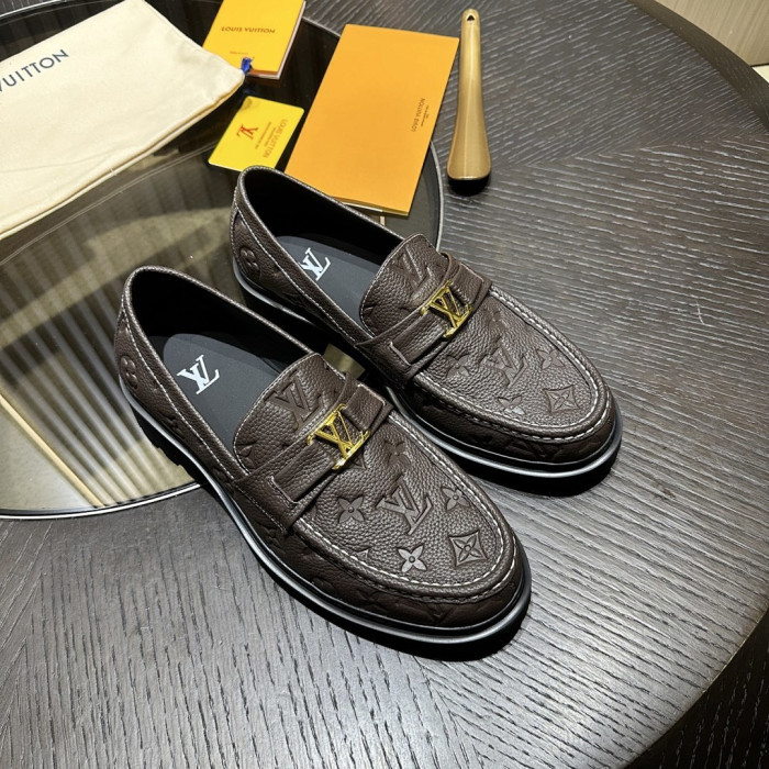 LV LOAFERS L0000750