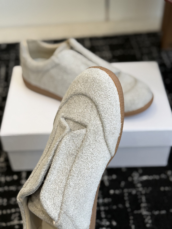 Ma1s0n Marg*e1a CALFSKIN S57WS0362