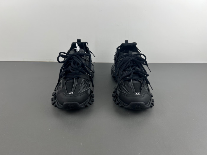 Balenciaga track W3CO1 1000