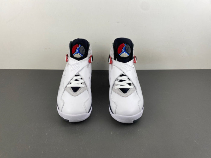 Air Jordan 8 Retro Bugs Bunny 2025 305381-100
