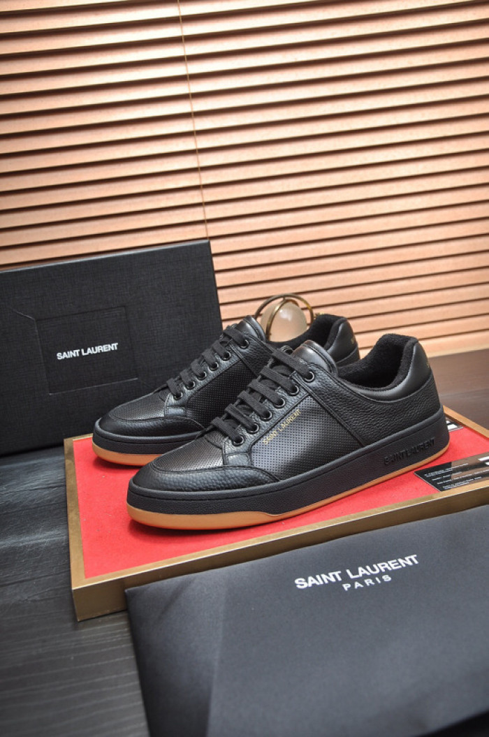 Y51 sneakers YS018