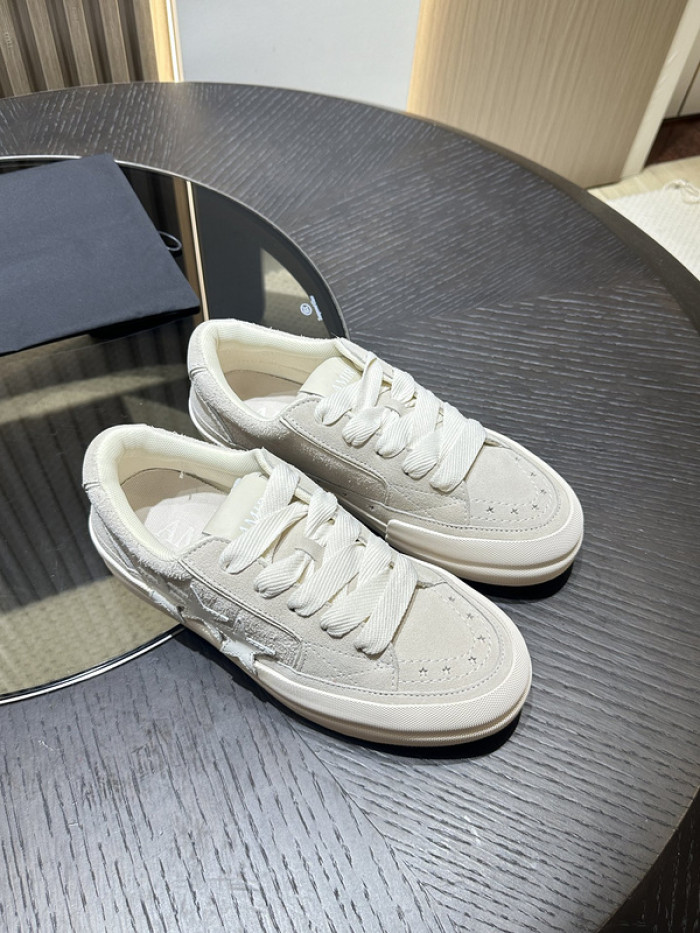 A*iri Sneakers AM195