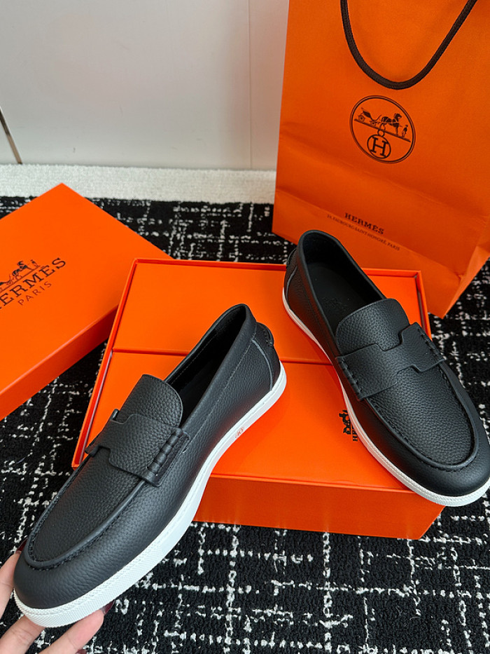 Hermes loafers HM092