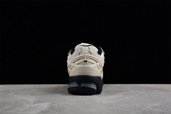 New Balance 1906 M1906DB